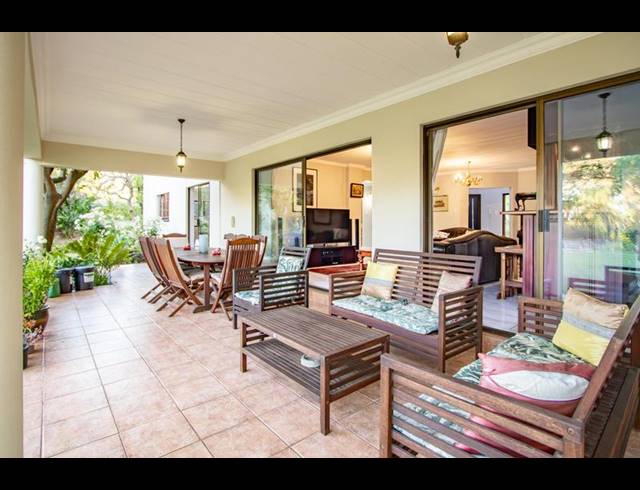 5 BEDROOM HOUSE FOR SALE IN BEAULIEU